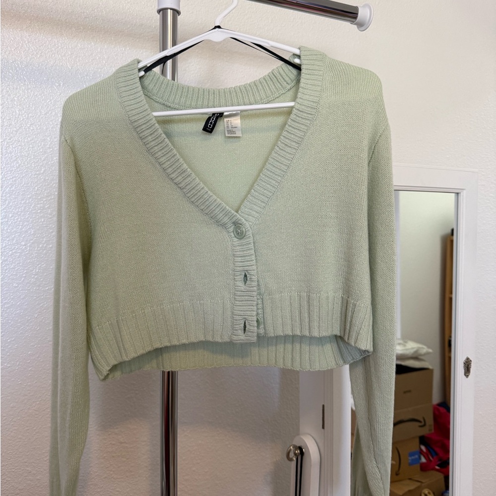 H&M Light Green Cropped Cardigan